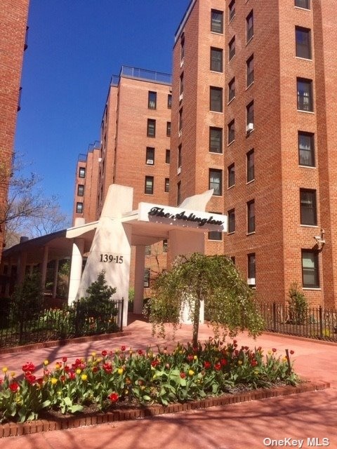 13915 83rd Ave Unit A304