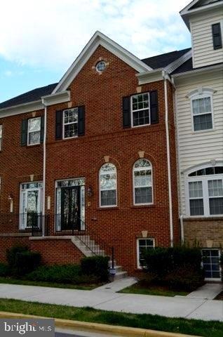 7921 Homefield Dr, Hyattsville, MD 20785 - photo 1