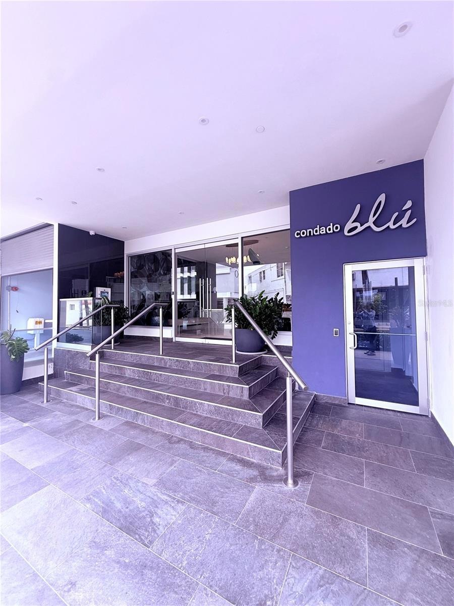 Clemenceau Declasse unit 702, San Juan, PR 00907 - photo 1