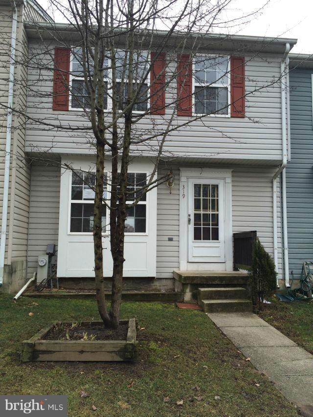 319 Lindera Ct unit 31, Glen Burnie, MD 21061 - photo 1
