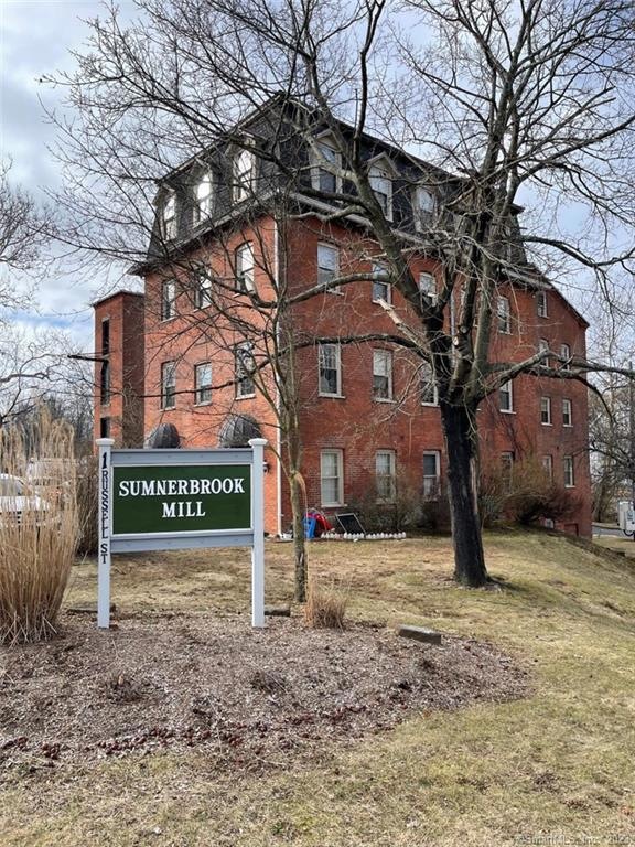 1 Russell St unit 2, Middletown, CT 06457 - photo 1