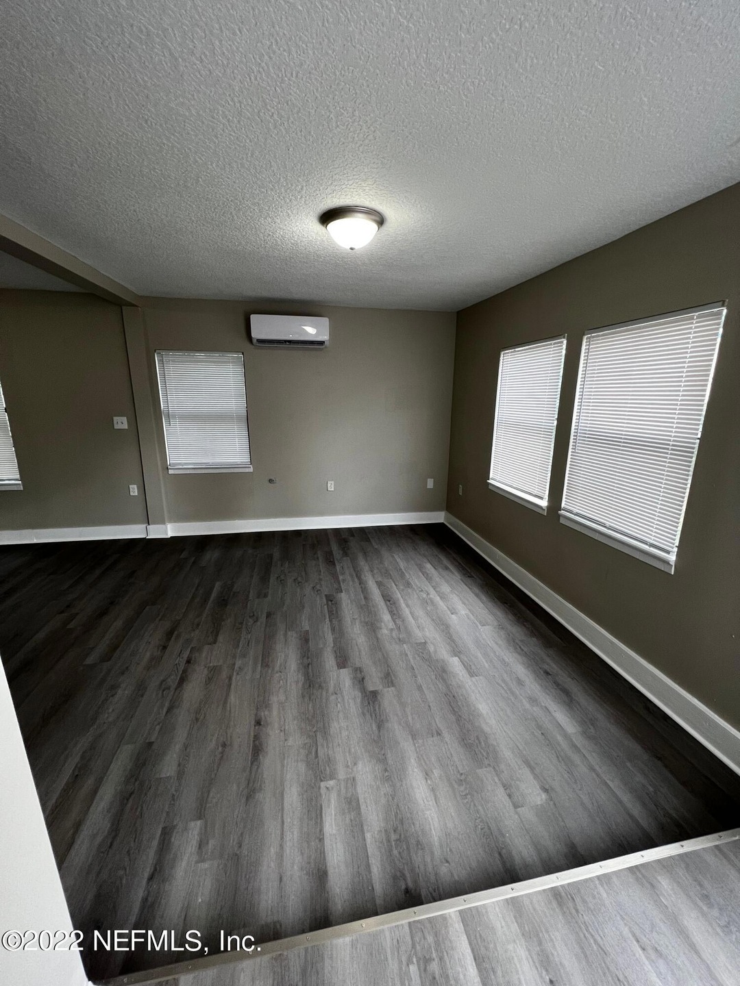 2425 Dolphin Ave unit B, Jacksonville, FL 32218 - photo 1