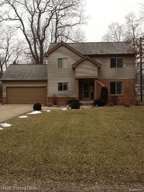 1530 Peterson St, West Bloomfield, MI 48324 - photo 1