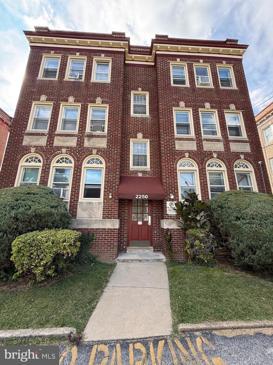 For Rent $1,100/month