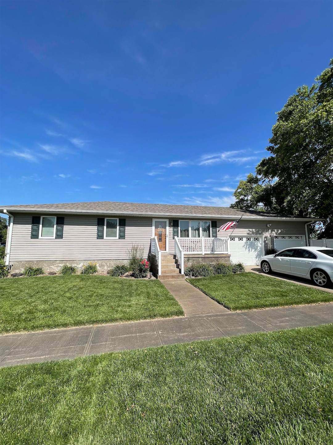 Sold $289,000