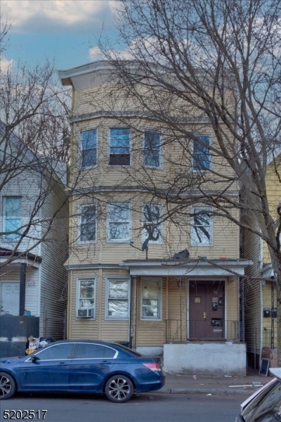 69 S 7th St, Newark, NJ 07107 - photo 1
