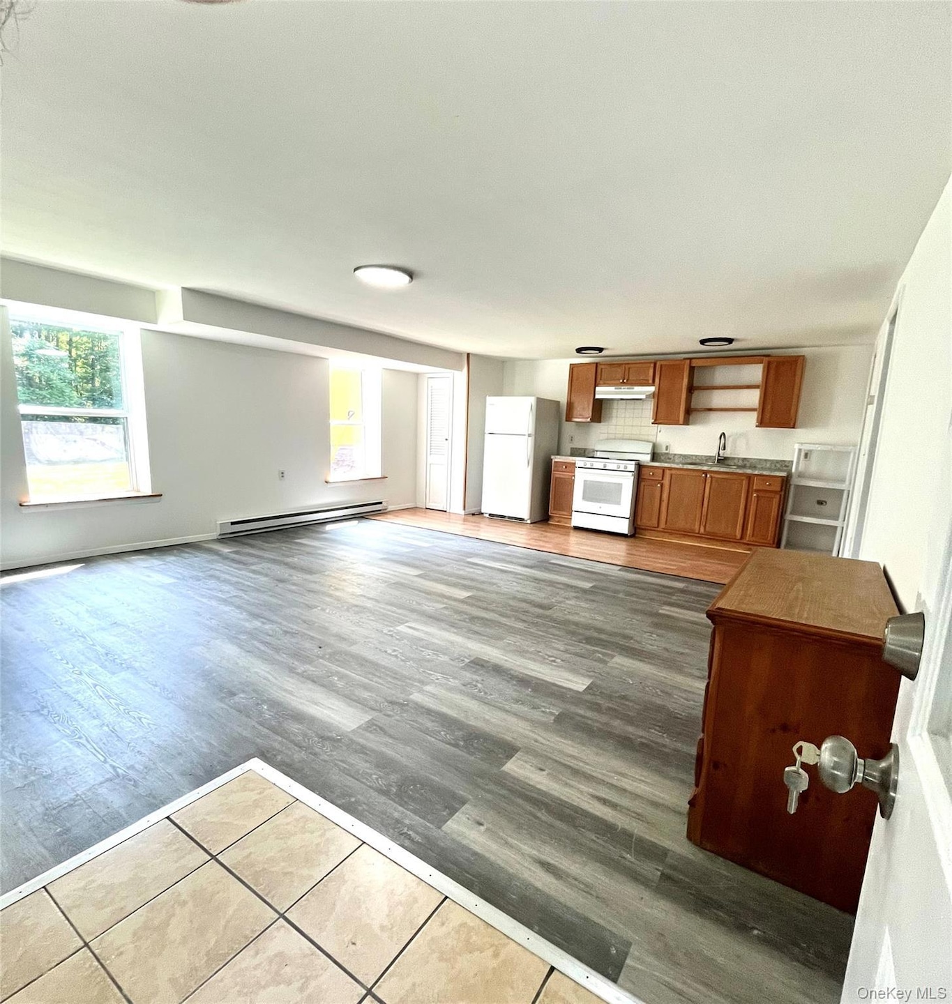 For Rent $1,350/month