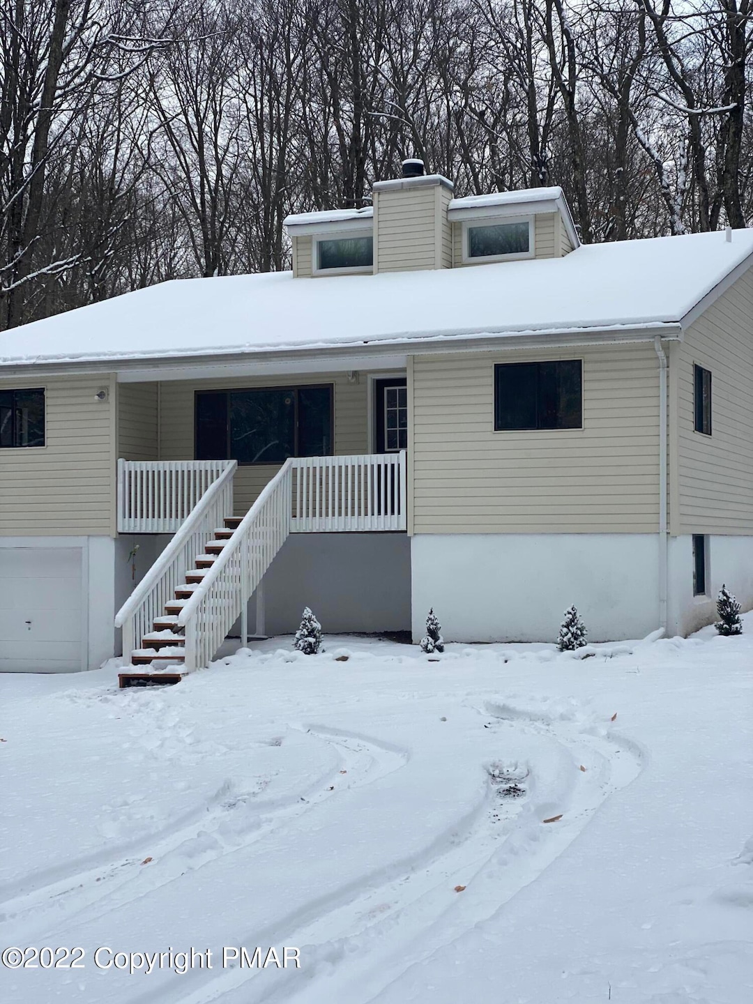 2065 Locust Ridge Rd, Pocono Lake, PA 18347 - photo 1