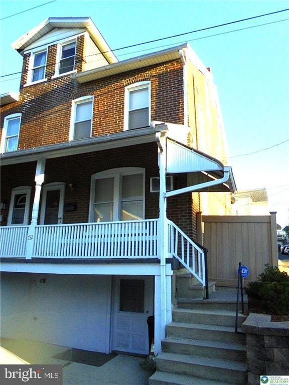 732 W Whitehall St, Allentown, PA 18102 - photo 1