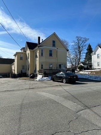 58 Sladen St unit 2nd floor, Dracut, MA 01826 - photo 1