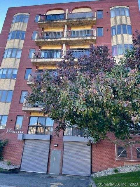 213 Franklin Ave unit 103, Hartford, CT 06114 - photo 1