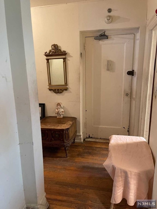 Dwight Manor unit B11, Englewood, NJ 07631 - photo 1