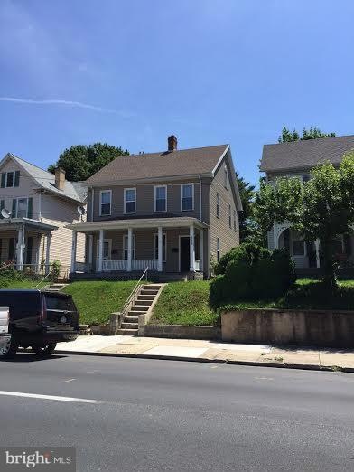526 S 2nd St, Chambersburg, PA 17201 - photo 1