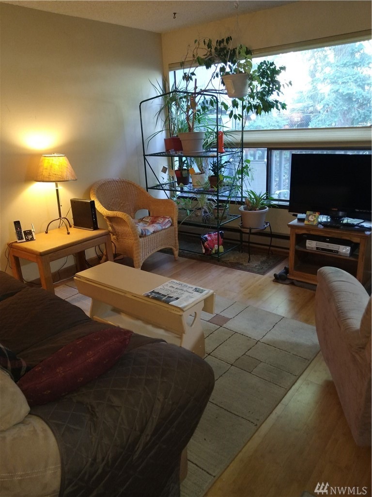 2630 S 226th St unit D204, Des Moines, WA 98198 - photo 1