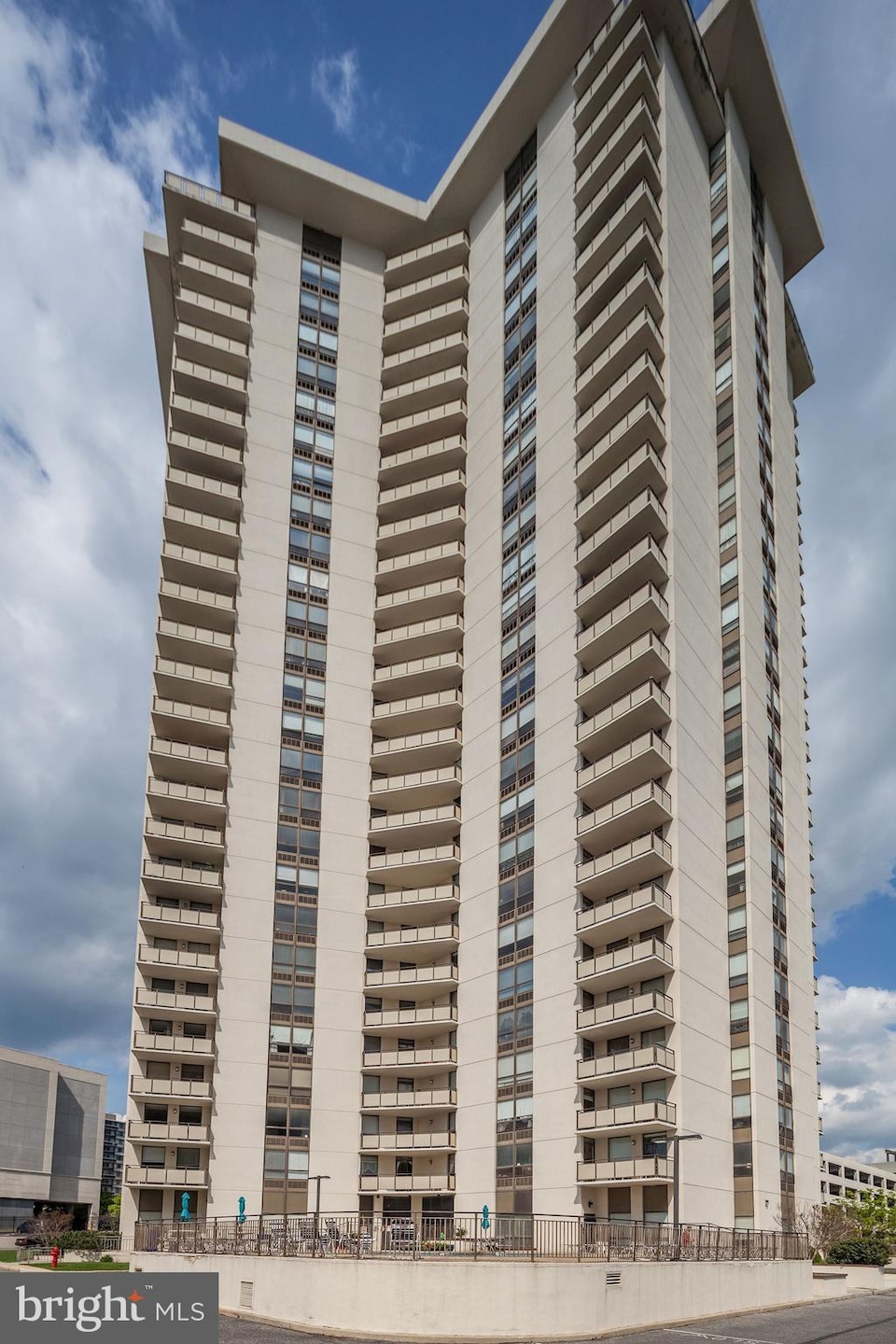 The Ridgely Condominiums, Towson, MD 21286 - photo 1