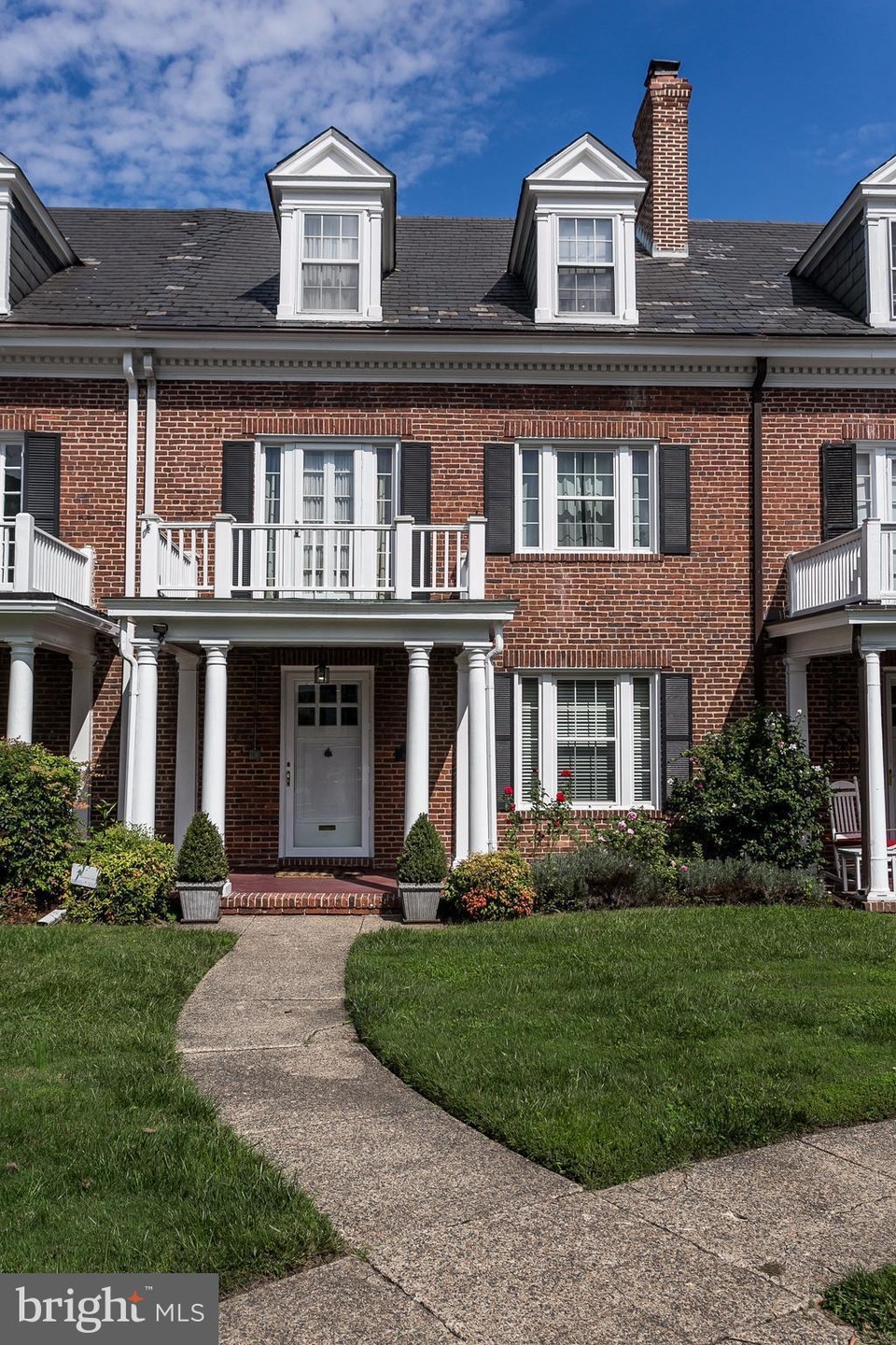 4332 Roland Ave, Baltimore, MD 21210 - photo 1