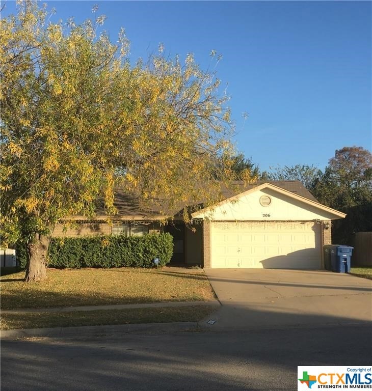 206 Wagontrain Cir, Copperas Cove, TX 76522 - photo 1