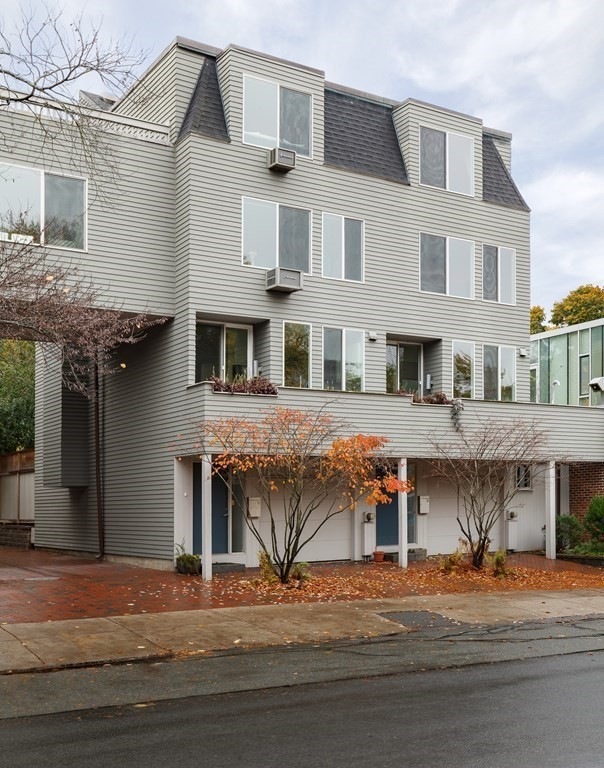 17 Ellery Square, Cambridge, MA 02138 - photo 1