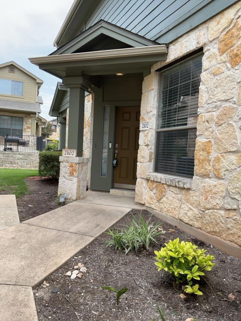 For Rent $1,925/month