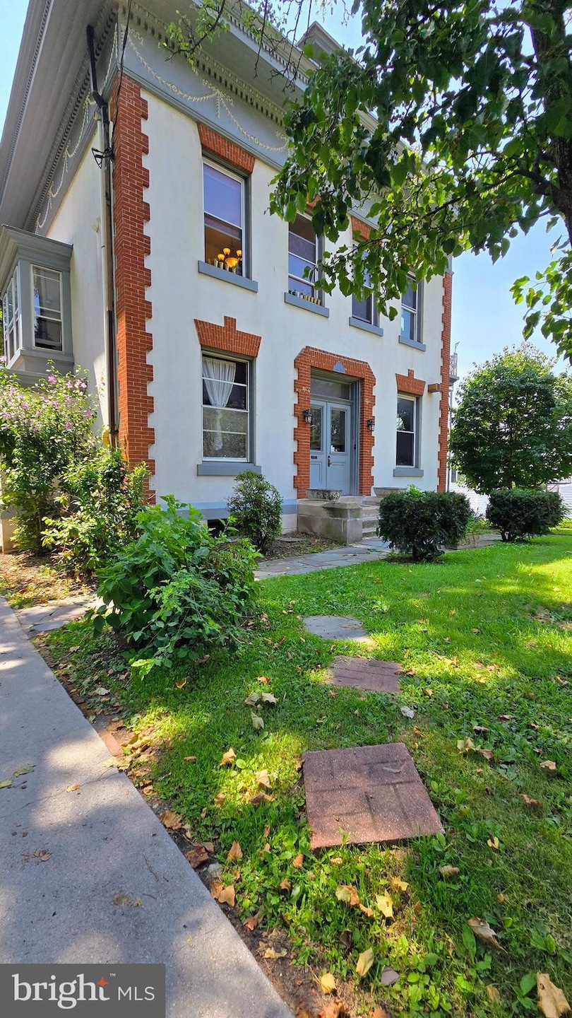 1500 Mineral Spring Rd unit 3, Reading, PA 19602 - photo 1