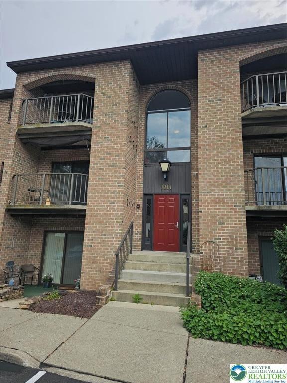 895 Cold Spring Rd unit 12, Allentown, PA 18103 - photo 1