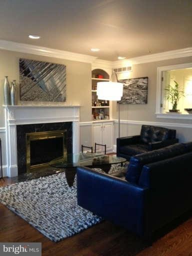 454 S Union St unit 9A, Alexandria, VA 22314 - photo 1