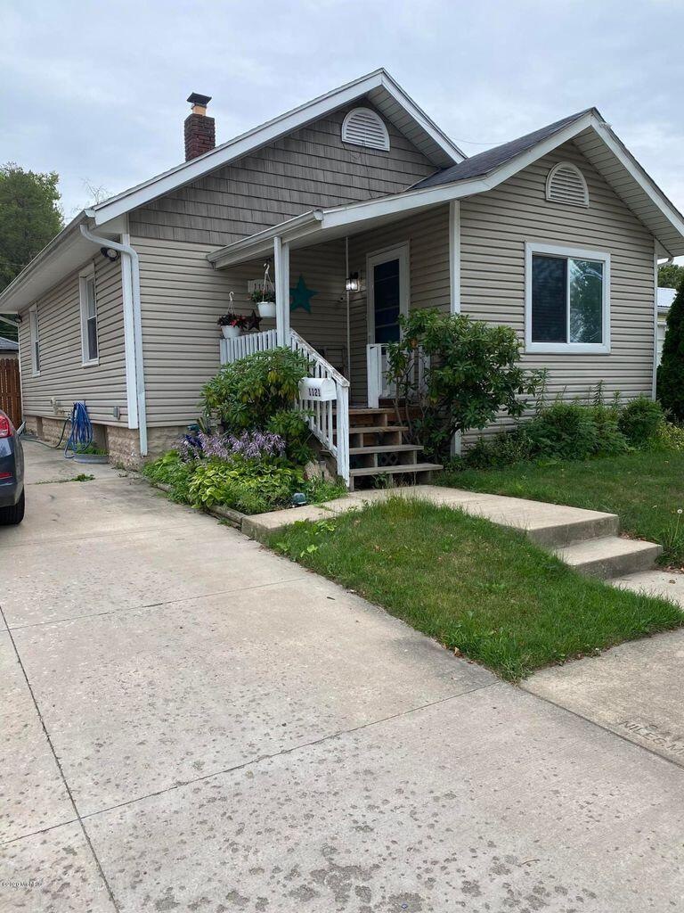 1121 N 13th side angle