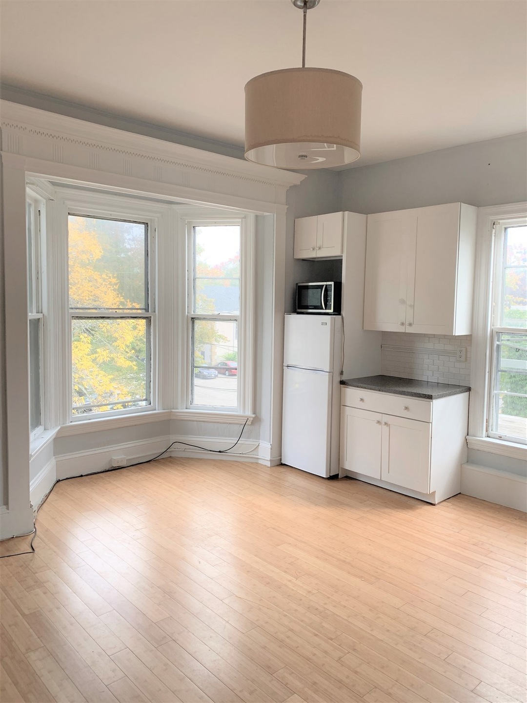 10 Merrimac St unit 4, Portsmouth, NH 03801 - photo 1