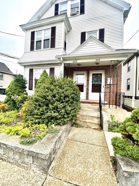 264 Newton St unit 1, Waltham, MA 02453 - photo 1