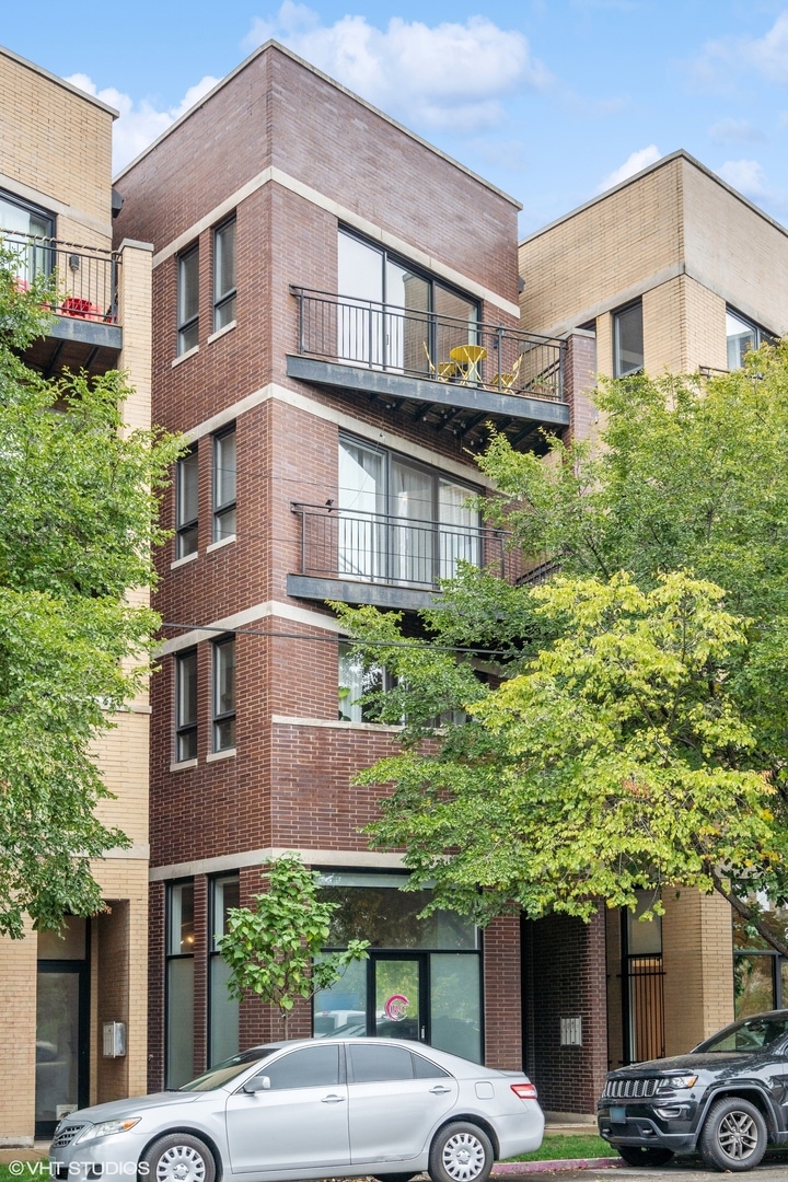 Sold $408,000 • Co-Listing Agent