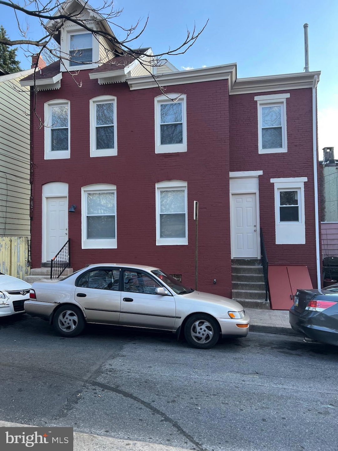 1048 Cherry St, Reading, PA 19602 - photo 1