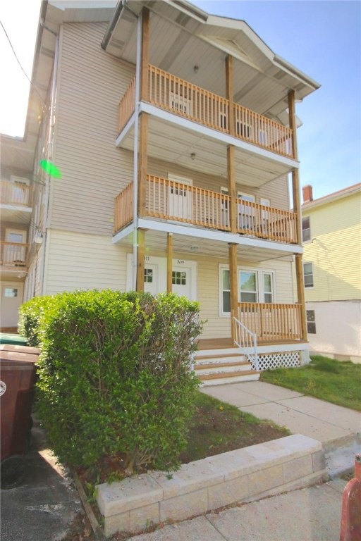 309 Ward St, Woonsocket, RI 02895 - photo 1
