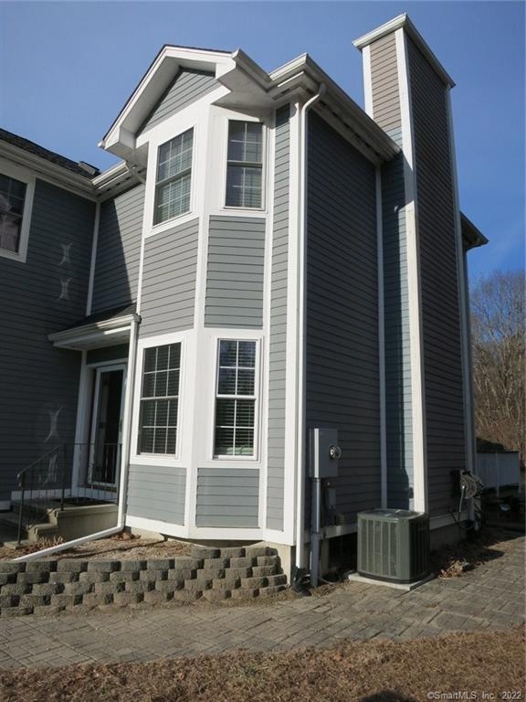 60 Deer Run Dr, Colchester, CT 06415 - photo 1