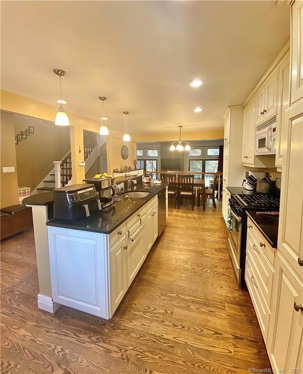 Sold $331,000 • Co-Listing Agent