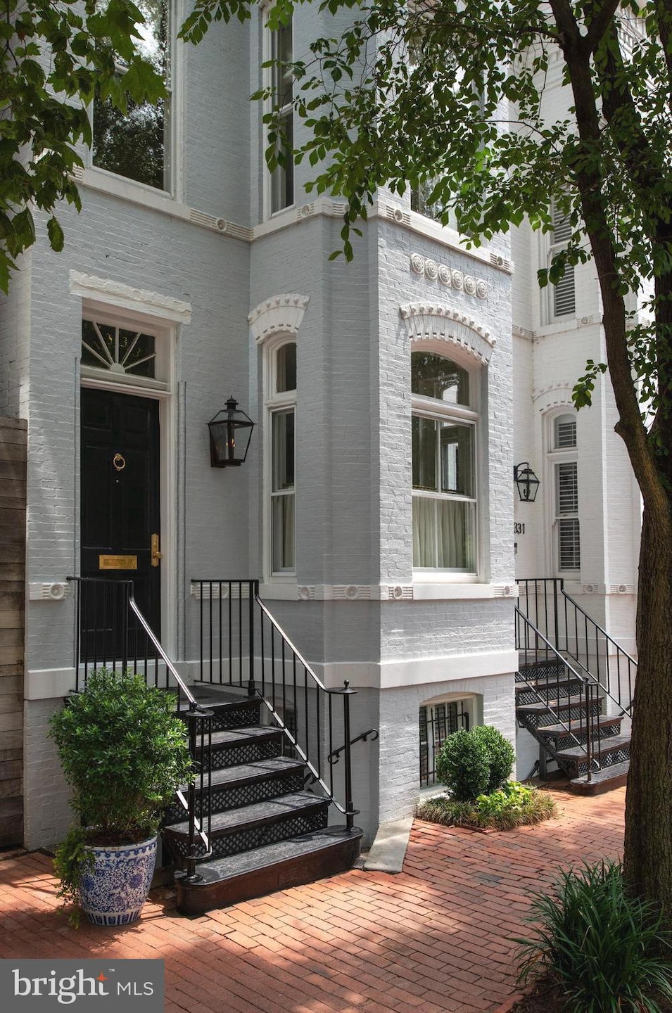 Sold $2,400,000 • Co-Listing Agent