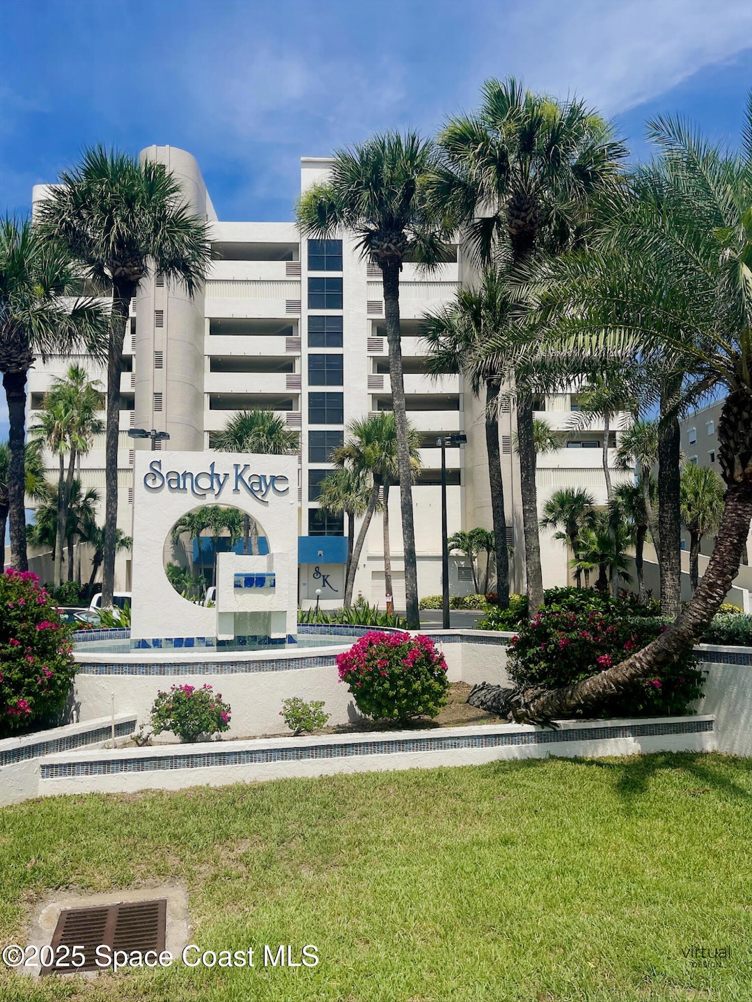 Direct SE Oceanfront Unit