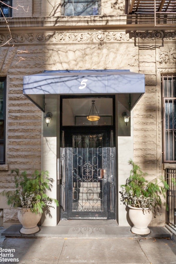 5 W 107th St unit 2B, New York, NY 10025 - photo 1