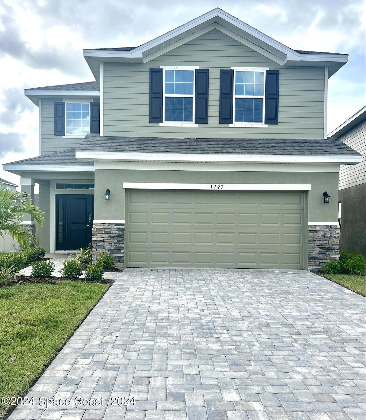 Sold $405,500