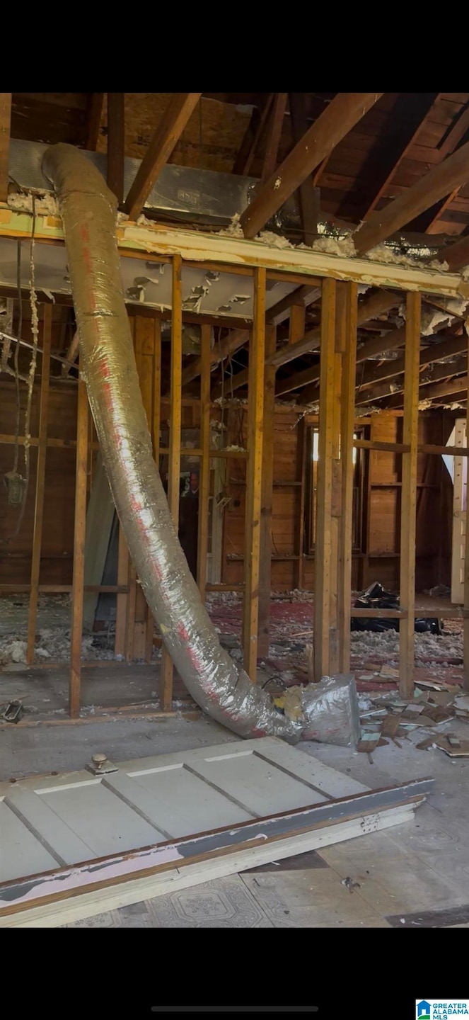 1317 24th St SW, Birmingham, AL 35211 - photo 1