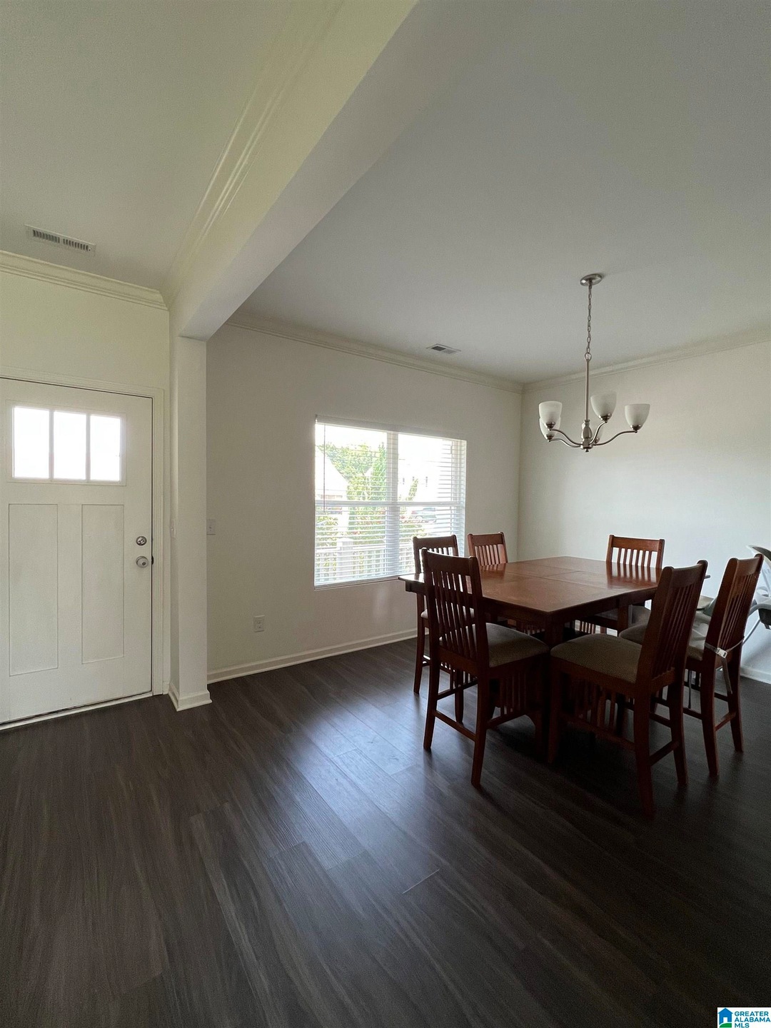 Sold $320,000 • Co-Listing Agent