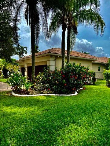 13022 SW 40th St, Davie, FL 33330 - photo 1