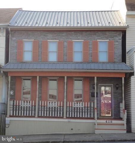 410 W Spruce St, Shamokin, PA 17872 - photo 1