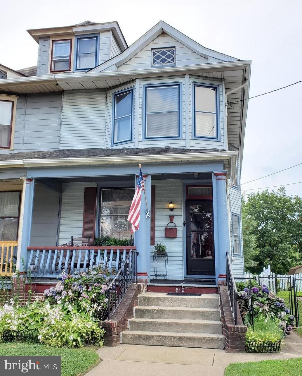 810 Monmouth St, Gloucester City, NJ 08030 - photo 1