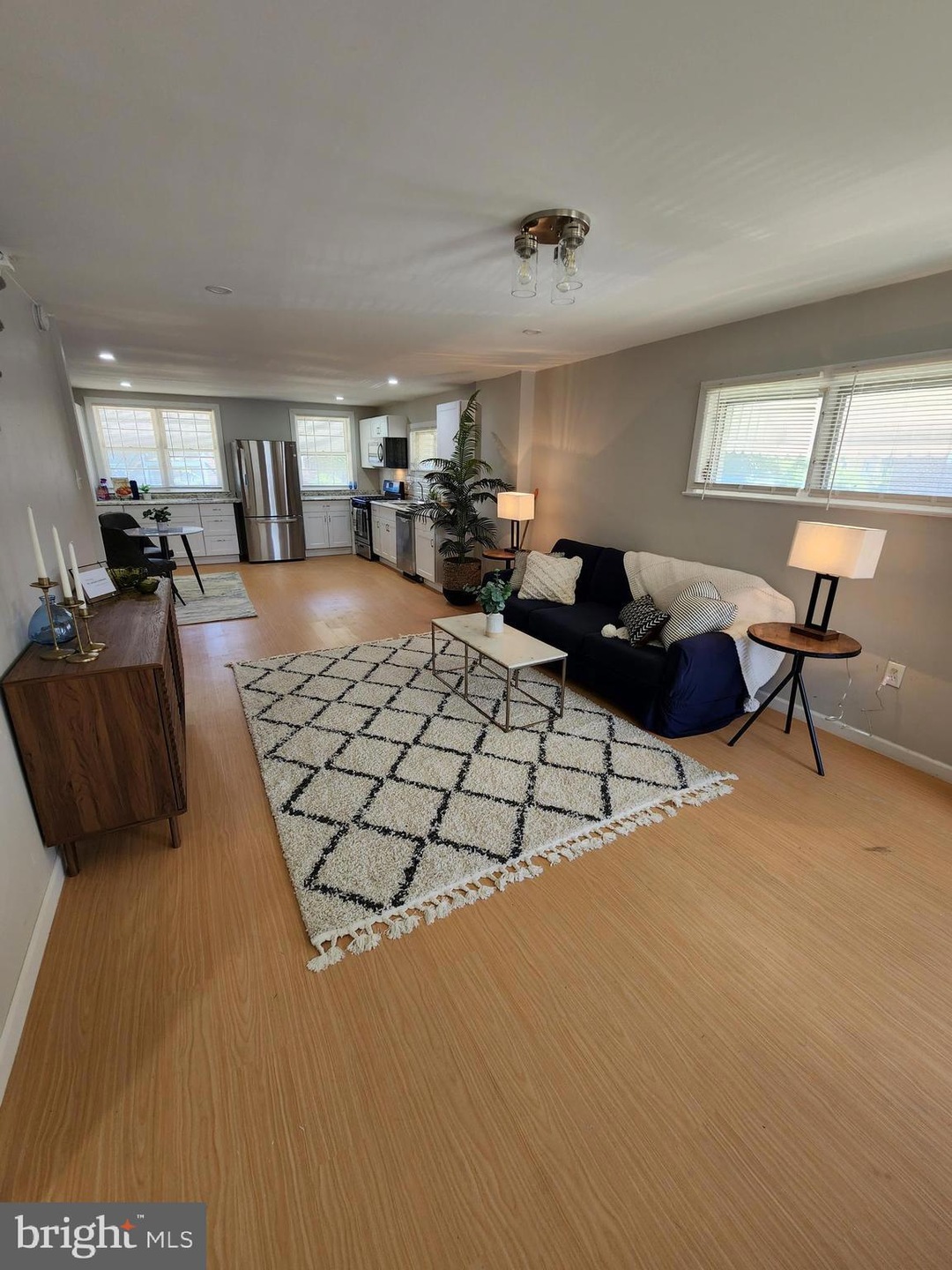 300 Mulberry St, Darby, PA 19023 - photo 1