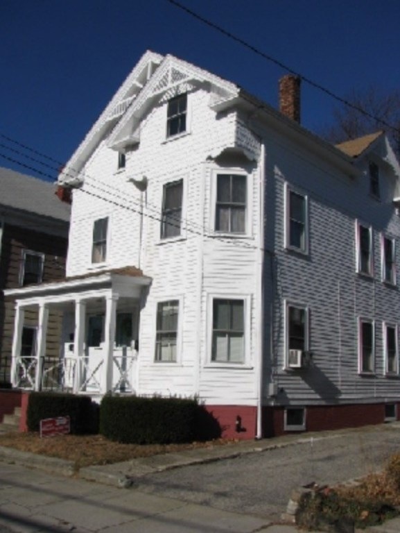 33 Colonial Ave, Cranston, RI 02910 - photo 1