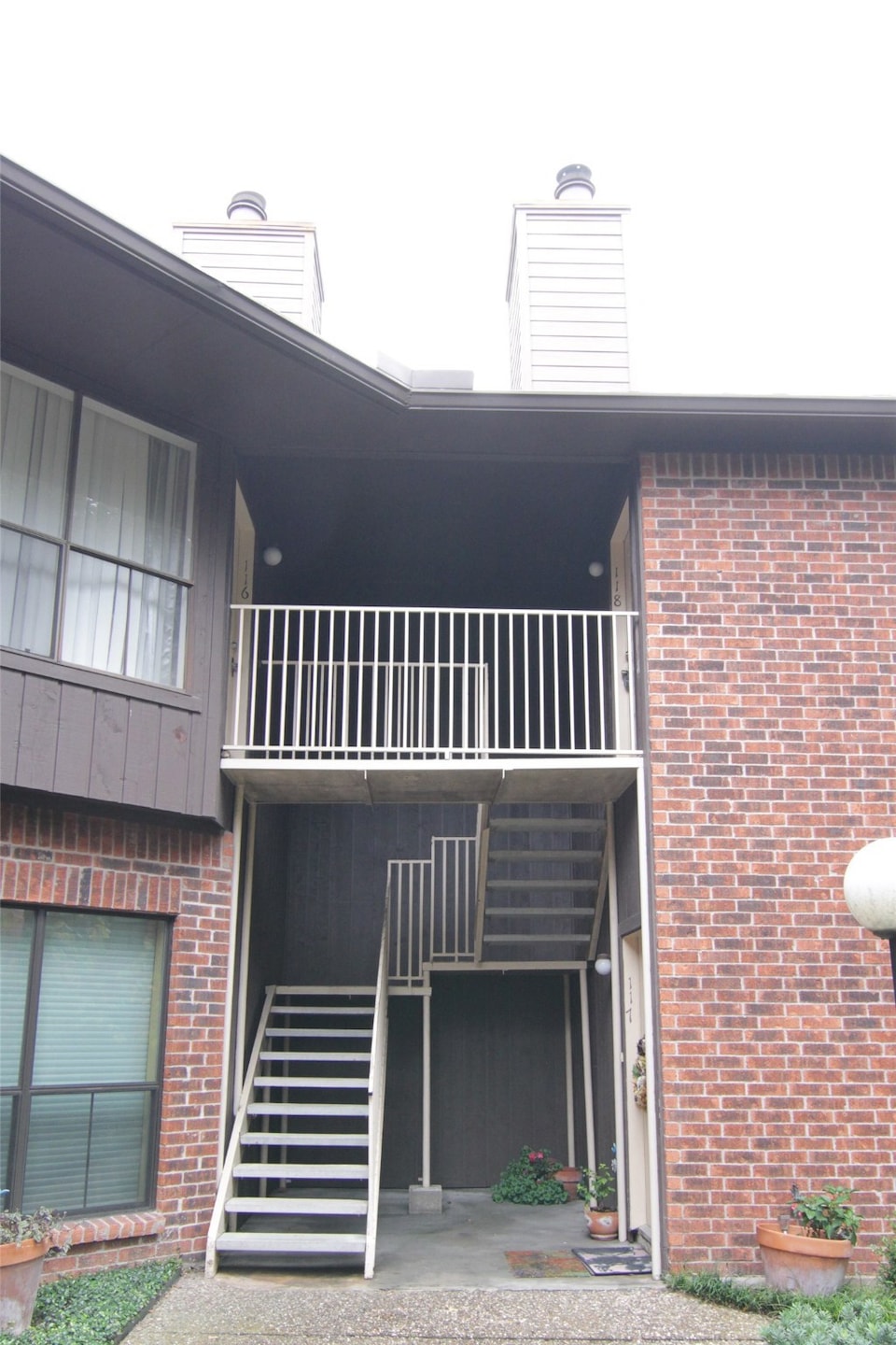 2nd floor unit