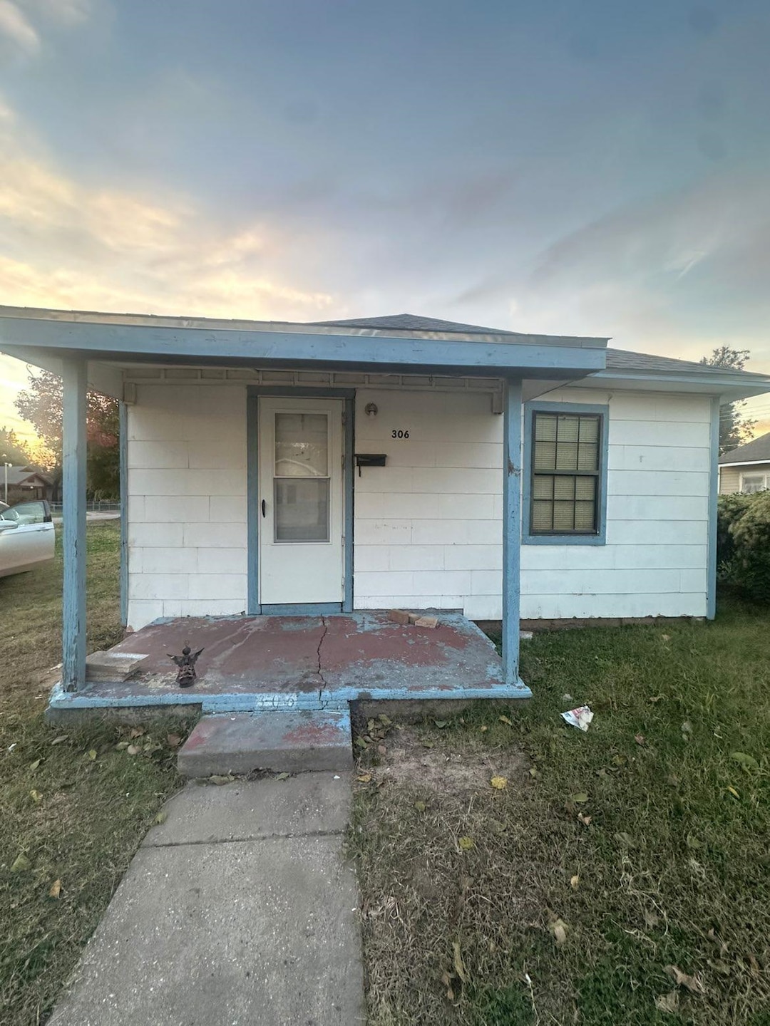 306 N 22nd St, Enid, OK 73701 - photo 1