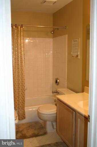 1807 Barrington Ct, Bowie, MD 20721 - photo 1