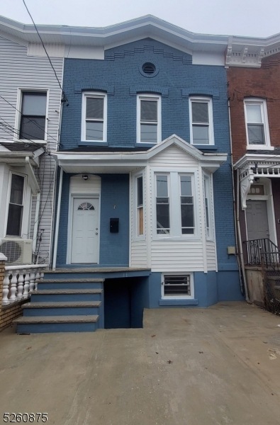7 Wakeman Ave, Newark, NJ 07104 - photo 1
