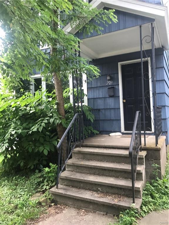 YOUR BUNGALO AWAITS!